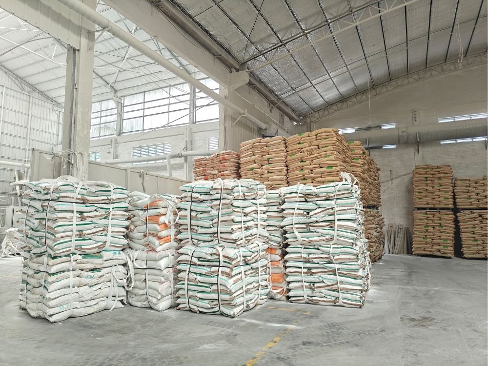 raw material preparation for WPC wall panel manufacturing