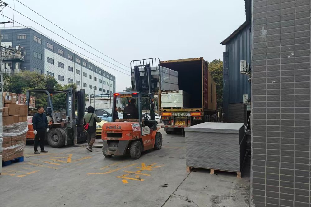 Service 5 Global WPC wall panel supply and international building material export service